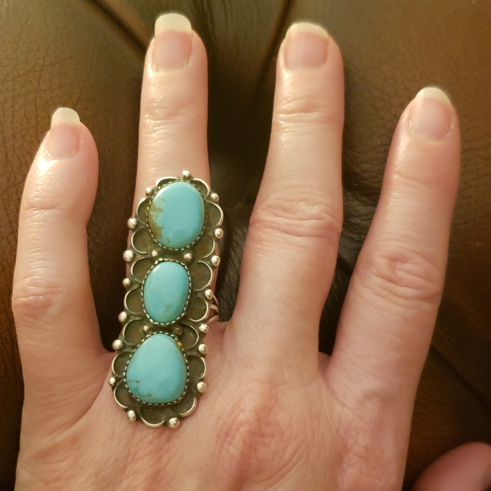 Vintage Navajo Three Stone Knuckle Ring - Picture 3 of 4